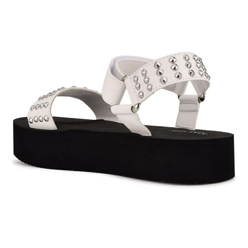 Nine West Studded Sport Sandals Size 8
